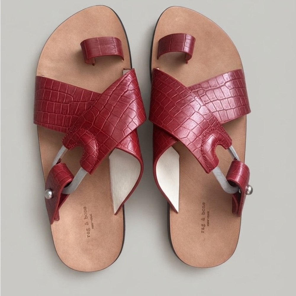 rag & bone August Red Croc-Embossed Leather Toe-Loop Sandals - Size 9